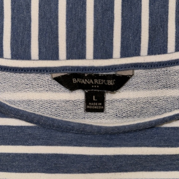 Banana Republic Knit Terry Dolman Top and Pull-On Short Set - Picture 4 of 5